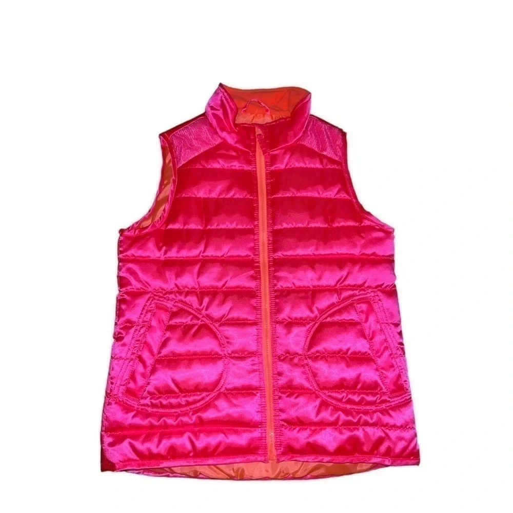 VEST. Hot pink with orange lining. Sequins on the shoulders. (XL) 14/16